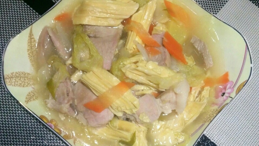 家常大白菜炖腐竹