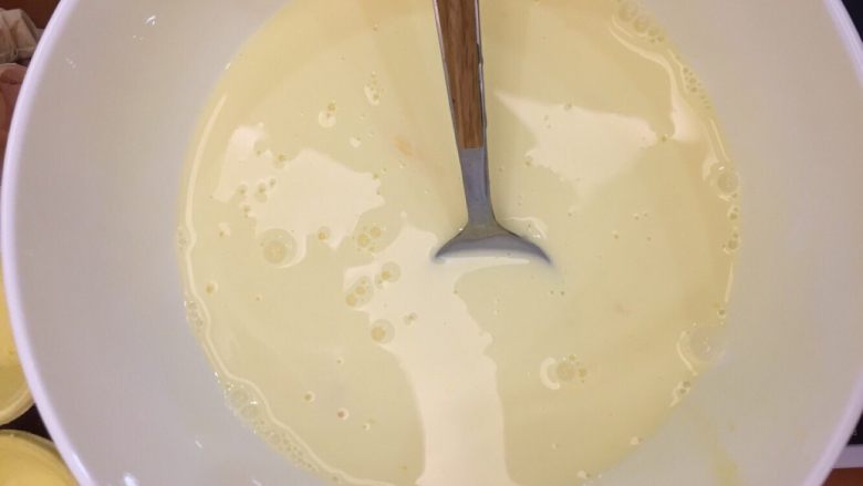 蛋挞
,搅拌均匀
