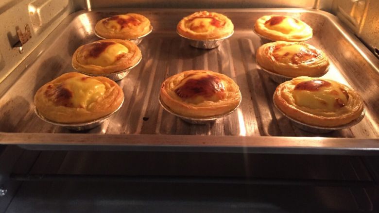 蛋挞
,期间一定要多次查看，不要烤糊