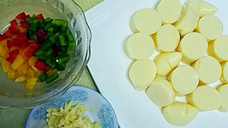 红烧日本豆腐,材料准备好