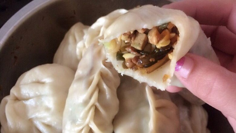 肉沫粉条包