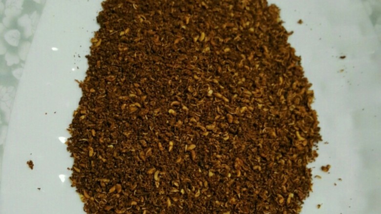 椒盐发面饼,一次可以多做一些,装入研磨器里,方便以后用。