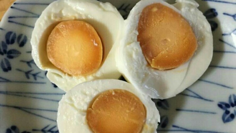 比超市还好吃的无公害--腌制咸鸡蛋