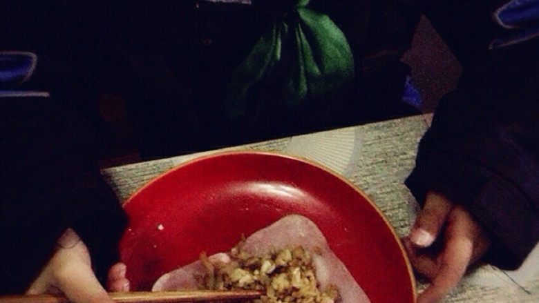 炒鸡简单的培根炒饭,开吃啦，然后我又炒了肉糜炒土豆，配着饭不错哦😃