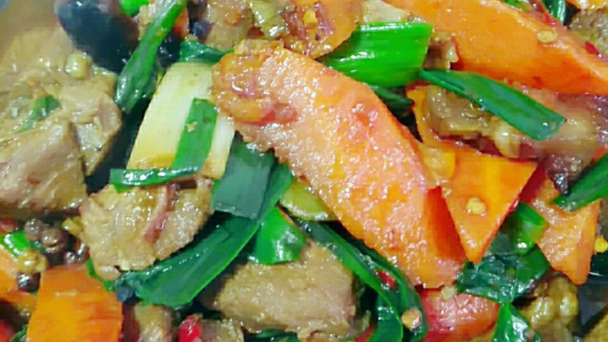 胡萝卜烧羊肉