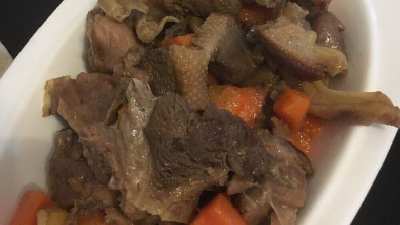 焖鸭肉