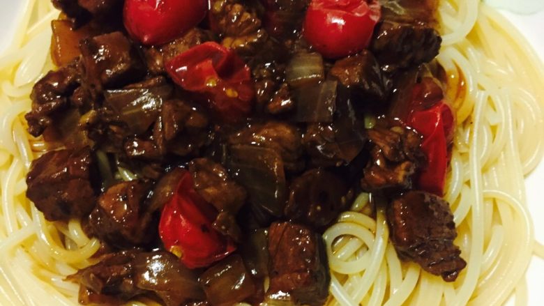 黑胡椒牛肉意面