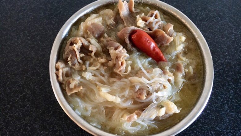 酸菜粉丝烩羊肉卷