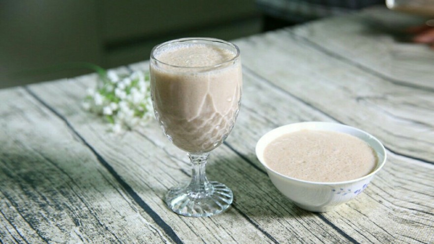 红豆香蕉酸奶