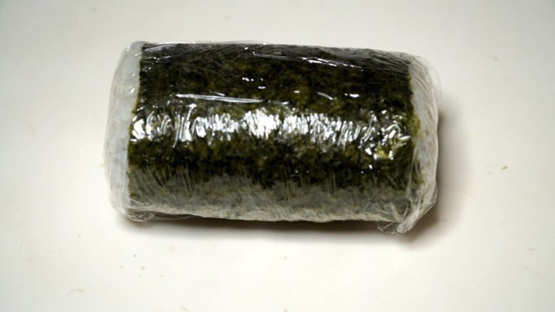 日式烧肉寿司卷											,开头一定要卷紧,然后开绐卷起														
														