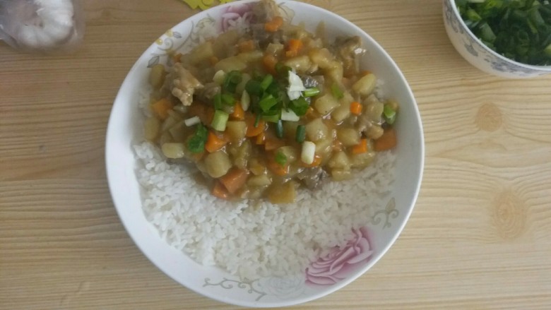牛腩咖喱饭