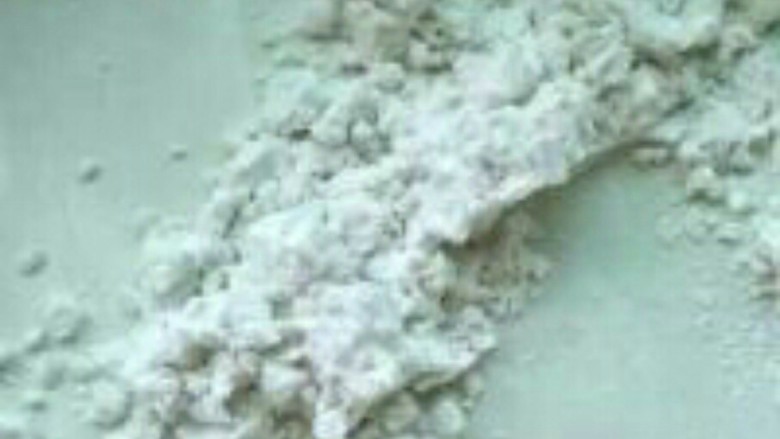 美味棉花糖,.吉利丁粉用少量清<a style='color:red;display:inline-block;' href='/shicai/ 156925'>水</a>化开