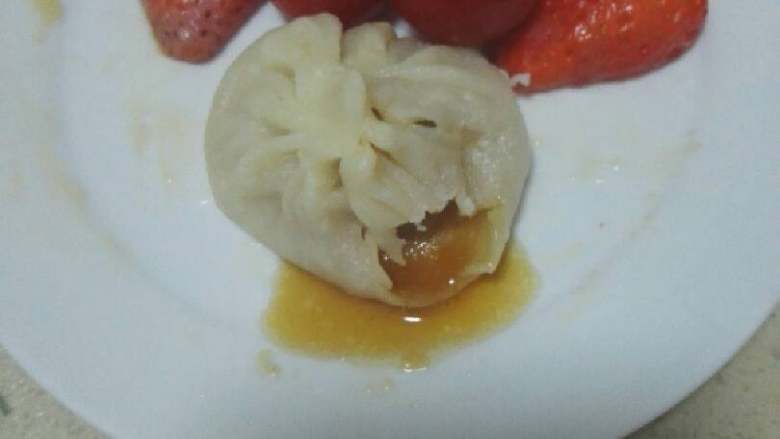灌汤包,多汁的灌汤包就新鲜出炉了,友友们一起享用美食吧🌹🌹🌹💝💝💝☕