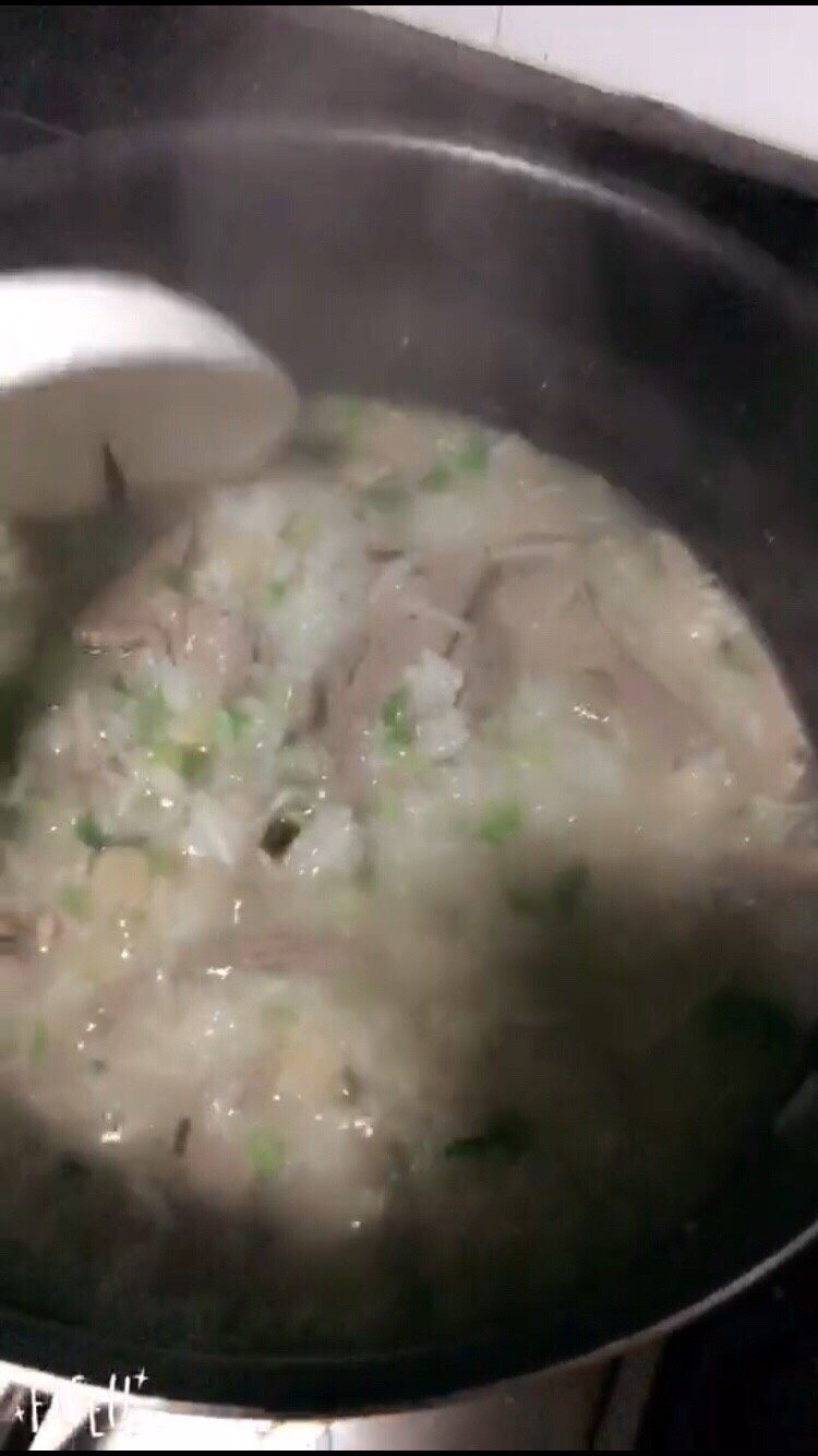 猪肝瘦肉粥