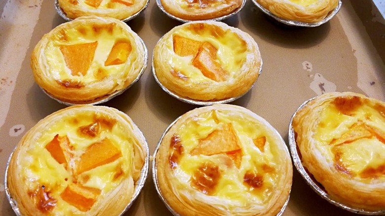 懒人木瓜葡式蛋挞,美味的蛋挞做好了