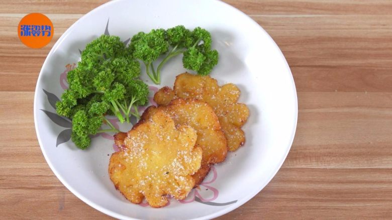 菠萝吃出新花样,硬菜主食甜点全包啦,7.完成。