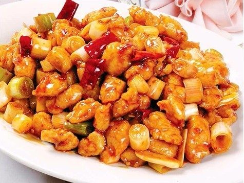 宫保鸡丁,最后盛盘了!