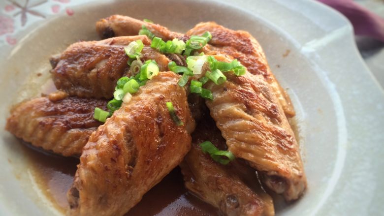 红烧可乐鸡翅,装碟