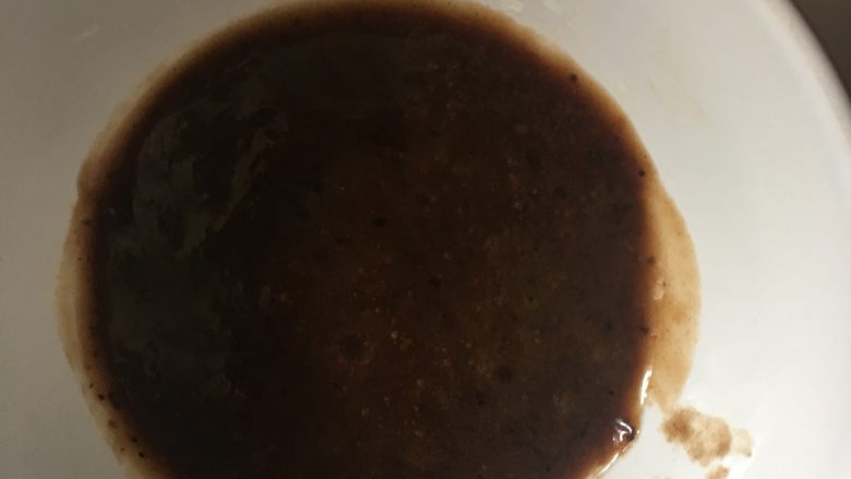 家庭自制牛排
,花椒开水调好,可以放点番茄酱以及白糖