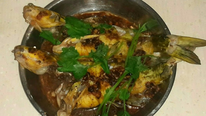 豆鼓蒸黄骨鱼