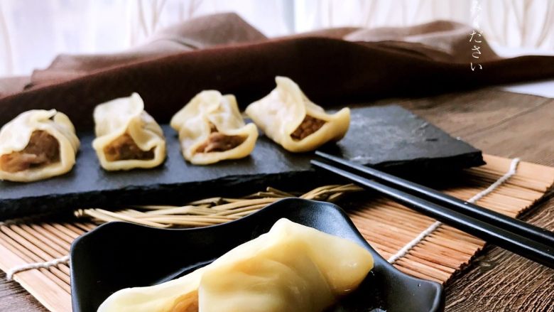 开口笑蒸饺(牛肉萝卜馅),成品1