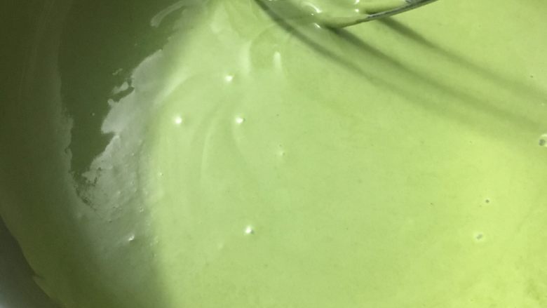 抹茶奶冻竹炭卷,小火煮