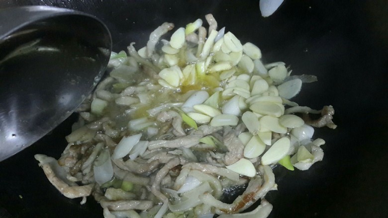 豆角肉焖面,仔细看图注意顺序