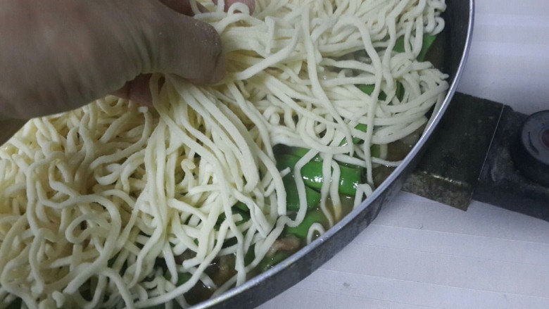 豆角肉焖面,仔细看图