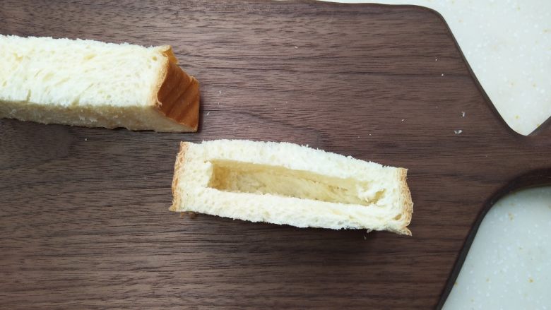 口袋三明治,4. 把中间的芯扣掉