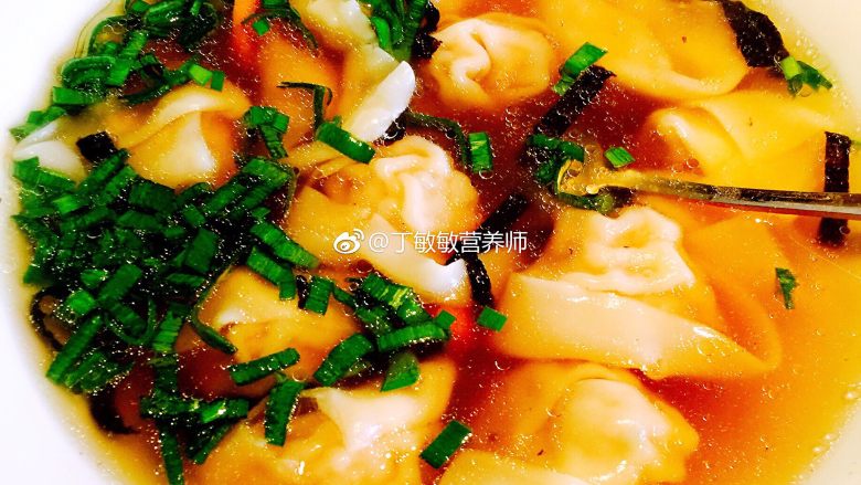 荠菜金针馄饨