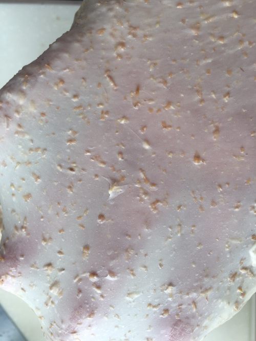 超柔软全麦吐司,面团揉到扩展阶段后加入黄油,继续揉至完全阶段