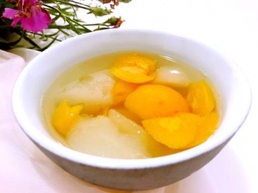 雪梨枇杷羹,咳嗽时的一味良药,成品一。