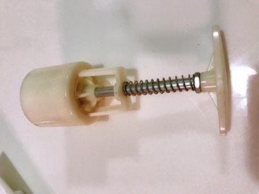 麦胚酸奶淋紫薯,对挑食人是赤裸裸的诱惑,准备好的月饼模具,当然用别的模具也可以。