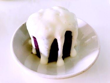 麦胚酸奶淋紫薯,对挑食人是赤裸裸的诱惑,淋上<a style='color:red;display:inline-block;' href='/shicai/ 885'>酸奶</a>。