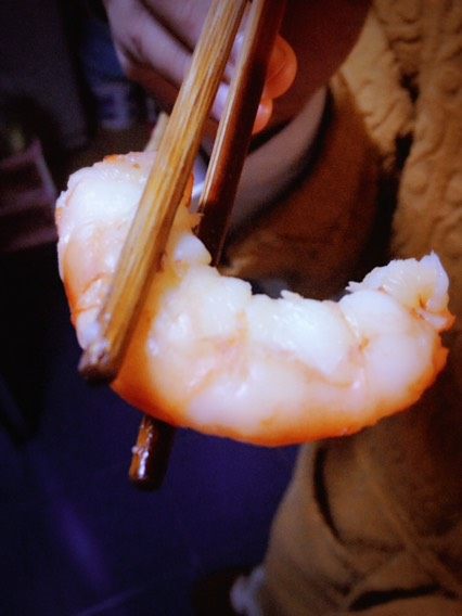 烤大虾,虾本身很鲜嫩，所以烤制时间不宜过长