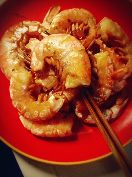 烤大虾,烤箱150度，上下火，正面烤六分钟，翻面再烤六分钟