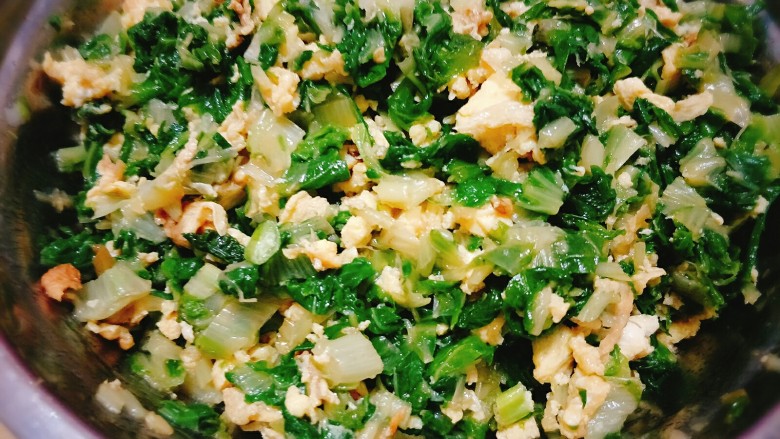 小白菜鸡蛋素馅儿饺子#人民的美食#,拌好的饺子馅