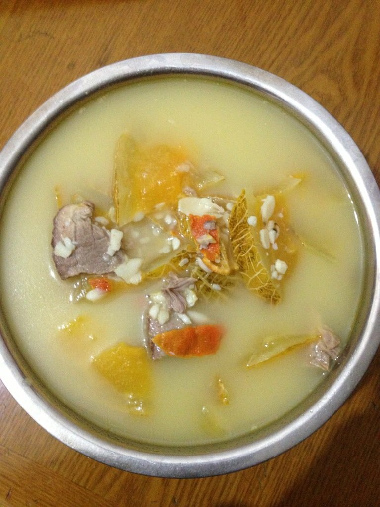 哈密瓜百合瘦肉汤