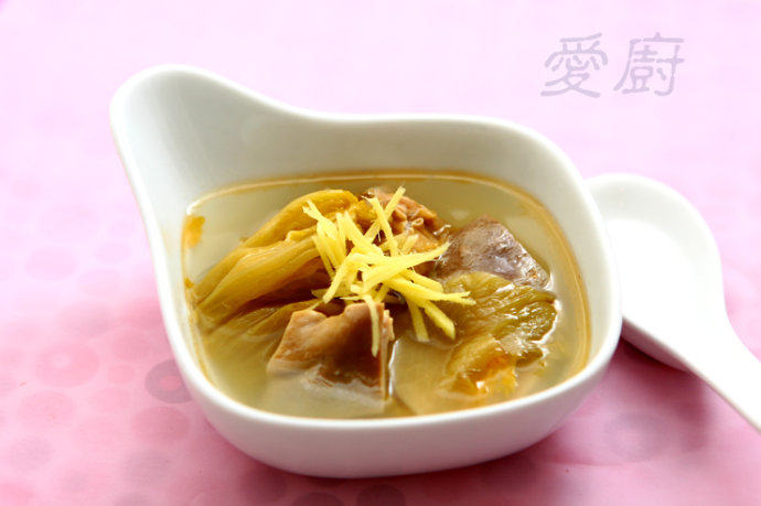 酸菜肚片汤