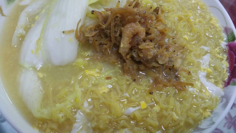 海鲜酱,煮面条加一勺，增味不少