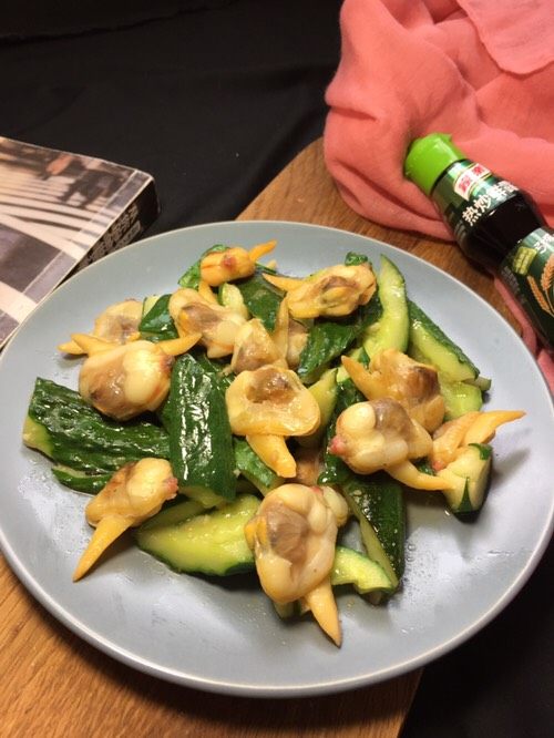 爆炒黄瓜蛤肉