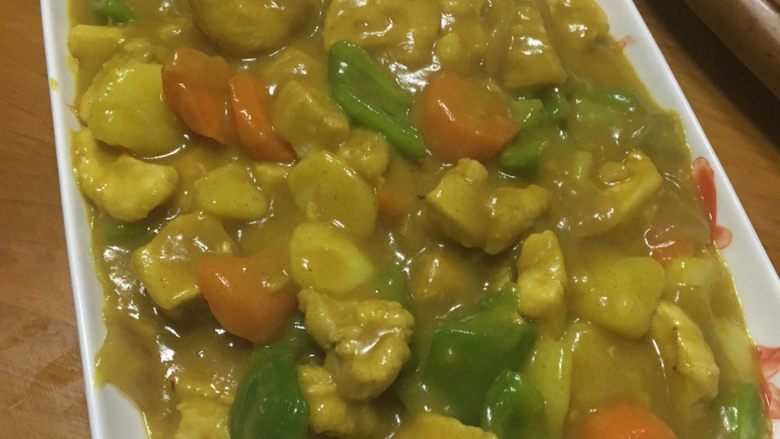 咖喱土豆鸡,搅拌至粘稠就好好了!
