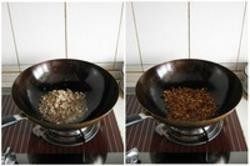 臊子面,3.放入熏干块慢慢炒出香味，然后放入料酒、<a style='color:red;display:inline-block;' href='/shicai/ 692'>酱油</a>炒到熏干和猪肉变成红色