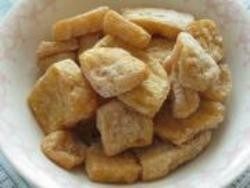 油豆腐柿子面,1.<a style='color:red;display:inline-block;' href='/shicai/ 483'>油豆腐</a>一碗