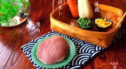 蚝油杂蔬炒肉米,食材：<a style='color:red;display:inline-block;' href='/shicai/ 429'>瘦肉</a> <a style='color:red;display:inline-block;' href='/shicai/ 2662'>藕</a> <a style='color:red;display:inline-block;' href='/shicai/ 25'>胡萝卜</a> 豌豆 玉米粒