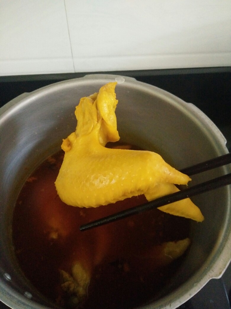 卤煮/水焗盐焗鸡翅、鸡脚