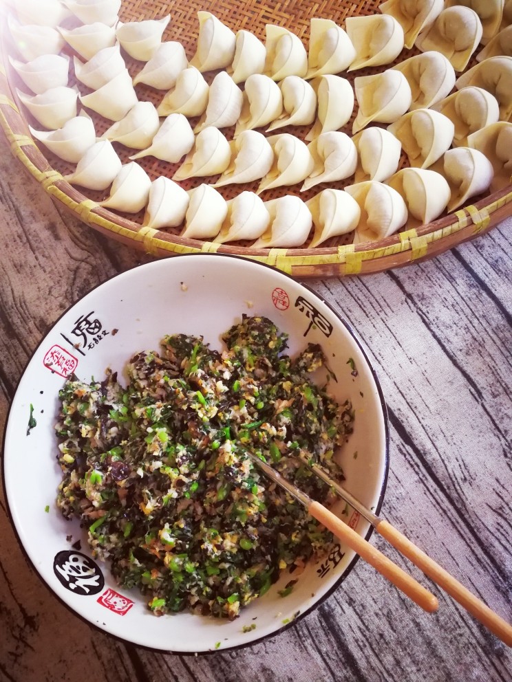 青菜猪肉饺子,各个地方包法不同