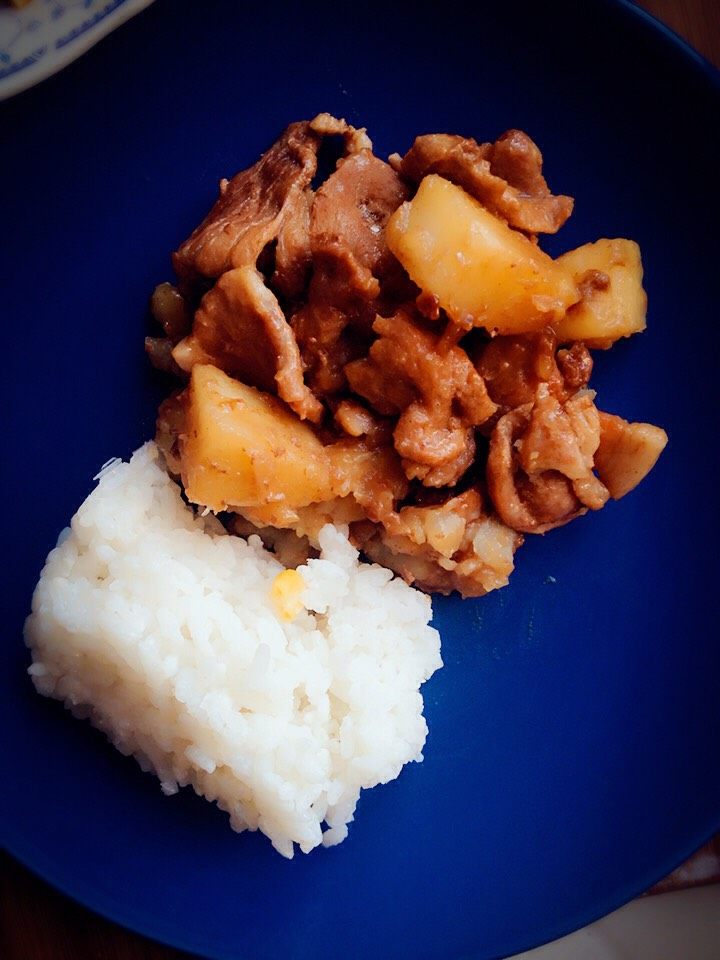 懒人版的土豆炖五花肉