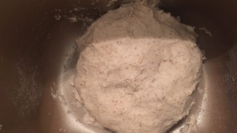 黑麦蔓越莓软欧,盖上面包机盖,松弛30分钟
