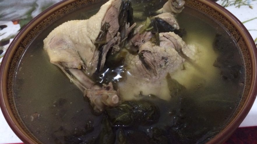 酸菜老鸭汤